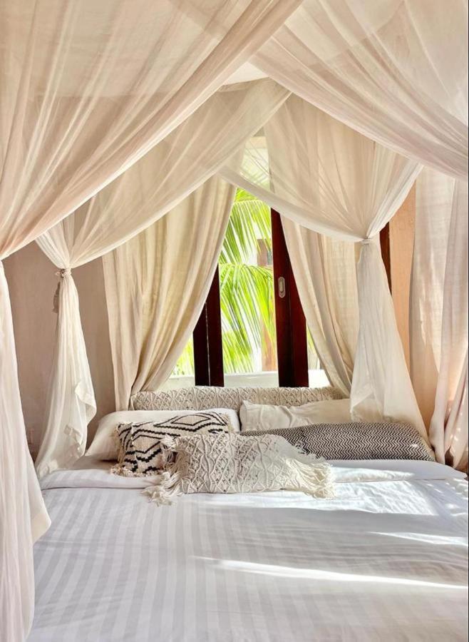 Sannyas Boutique Hotel Uluwatu Exteriör bild