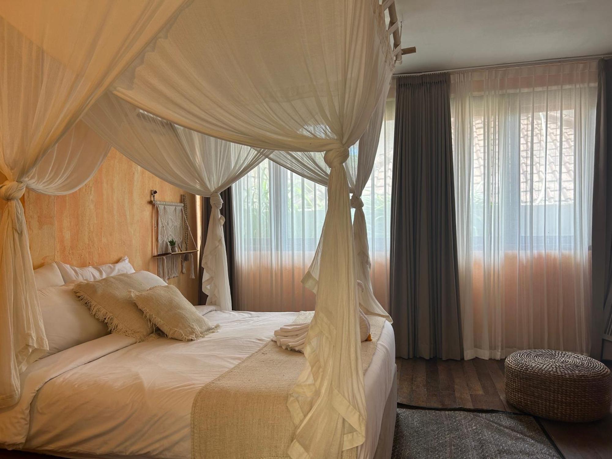 Sannyas Boutique Hotel Uluwatu Exteriör bild
