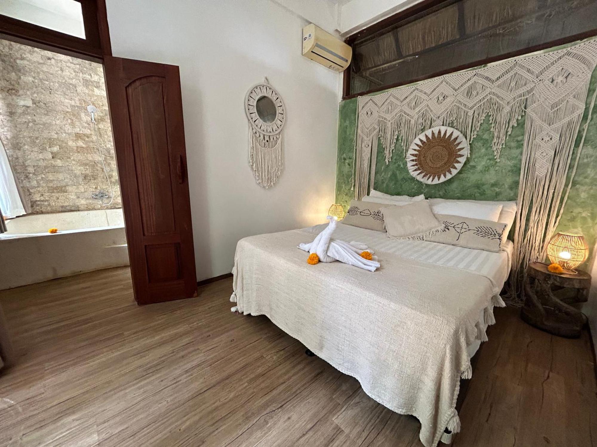 Sannyas Boutique Hotel Uluwatu Exteriör bild